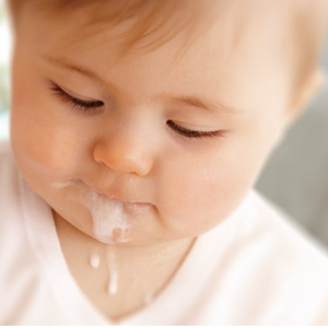 Nôn Trớ, ọc Sữa Là Biểu Hiện Cơ Thể Trẻ Cần Bổ Sung Canxi